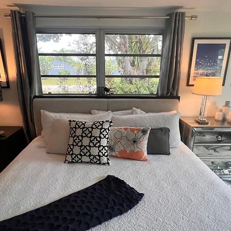 Paradise Gardens-Wilton Manors- Male Only 外观 照片