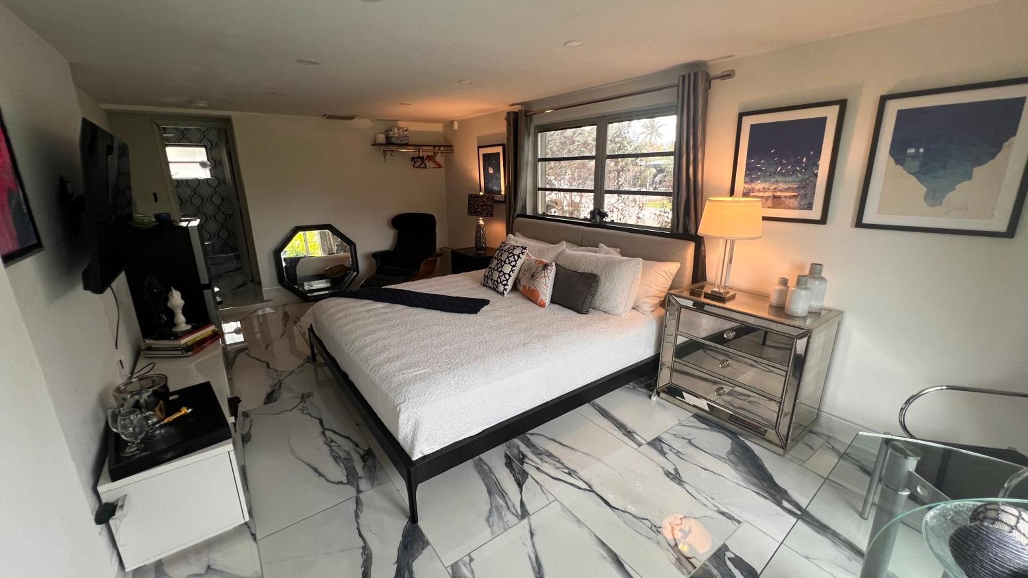 Paradise Gardens-Wilton Manors- Male Only 外观 照片